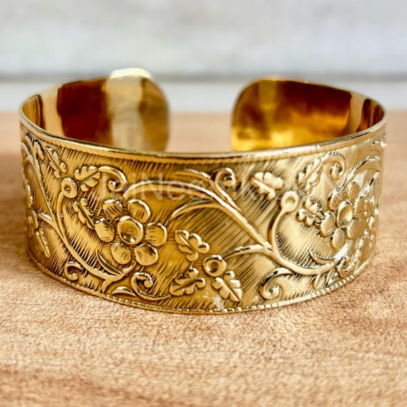 Handcrafted Wide Brass Cuff Bangle: Tribal Indian Design - Etsy Israel