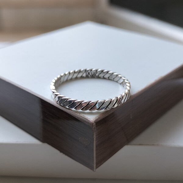 Simple Ring - Etsy