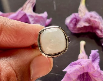 Natuurlijke maansteenring, handgemaakt van sterlingzilver