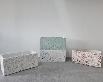 pot / cache-pot / emptier-pockets / rectangular concrete planter