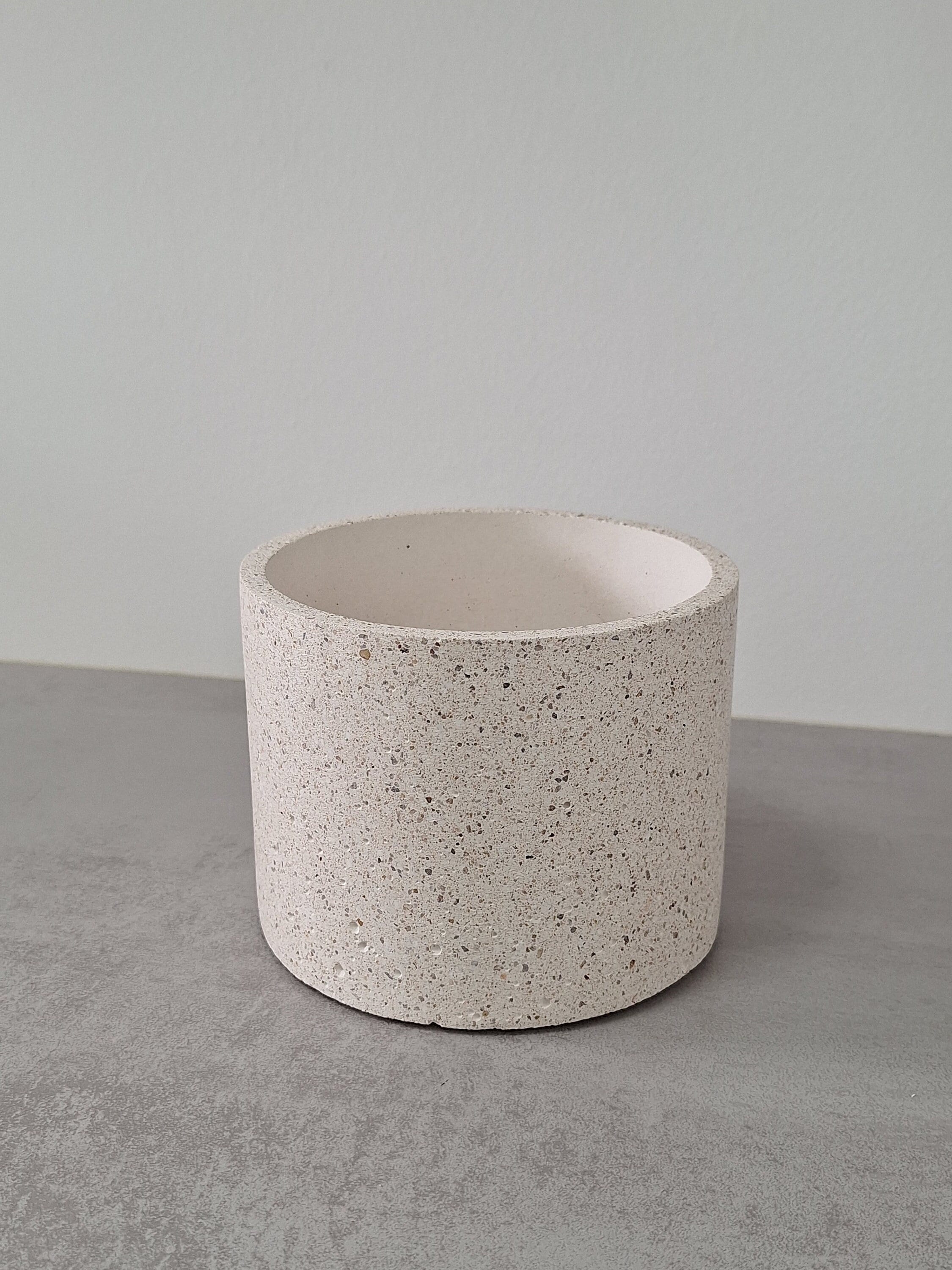 large round pot / planter in beige concrete and sand terrazzo
