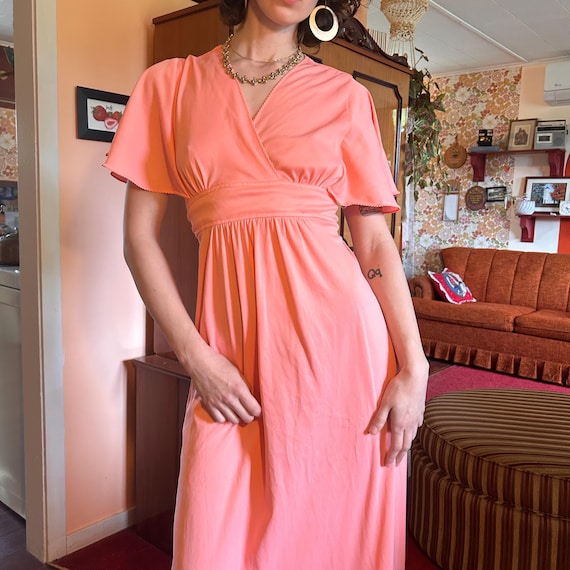 1970s Prairie Maxi Dress in Pale Pink With Butterfly Cap Sleeves and Empire  Waist! - Etsy New Zealand