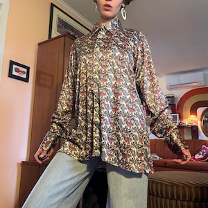 1970s disco RARE Printed in Italy Rags shirtmakers tennis converse sneaker print button up novelty print long sleeve!