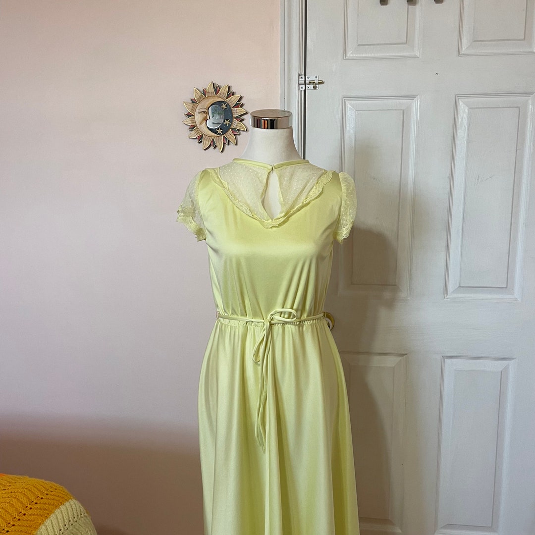 70s Handmade Pale Yellow Gunne Sax Style Tie Waist Lace Maxi Dress! - Etsy