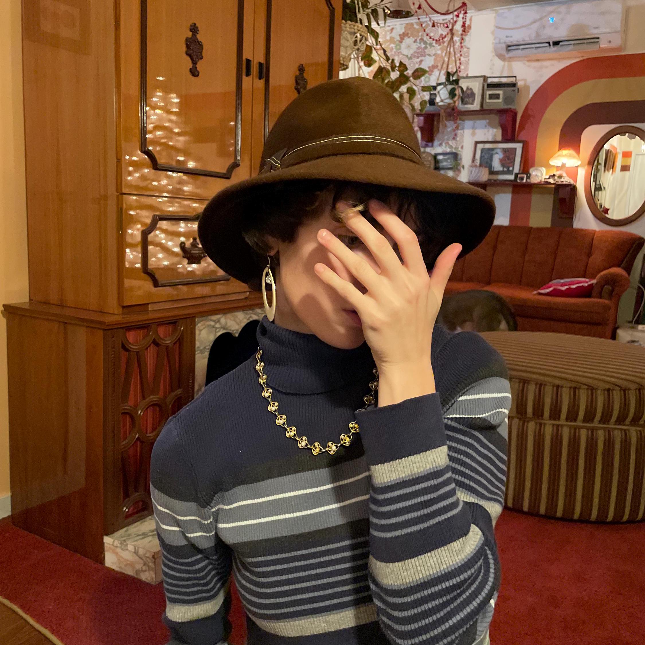 安価 ワタナベ 1960s Lilly Etsy - Velvet! Imported of Hat Brown DEBS Dache 帽子