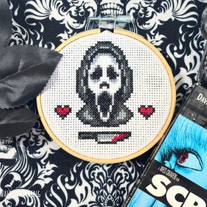 Beginner Horror Cross Stitch Pattern - Instant Download PDF - Beginner Cross Stitch, Spooky Cross Stitch, Horror Movie Cross Stitch