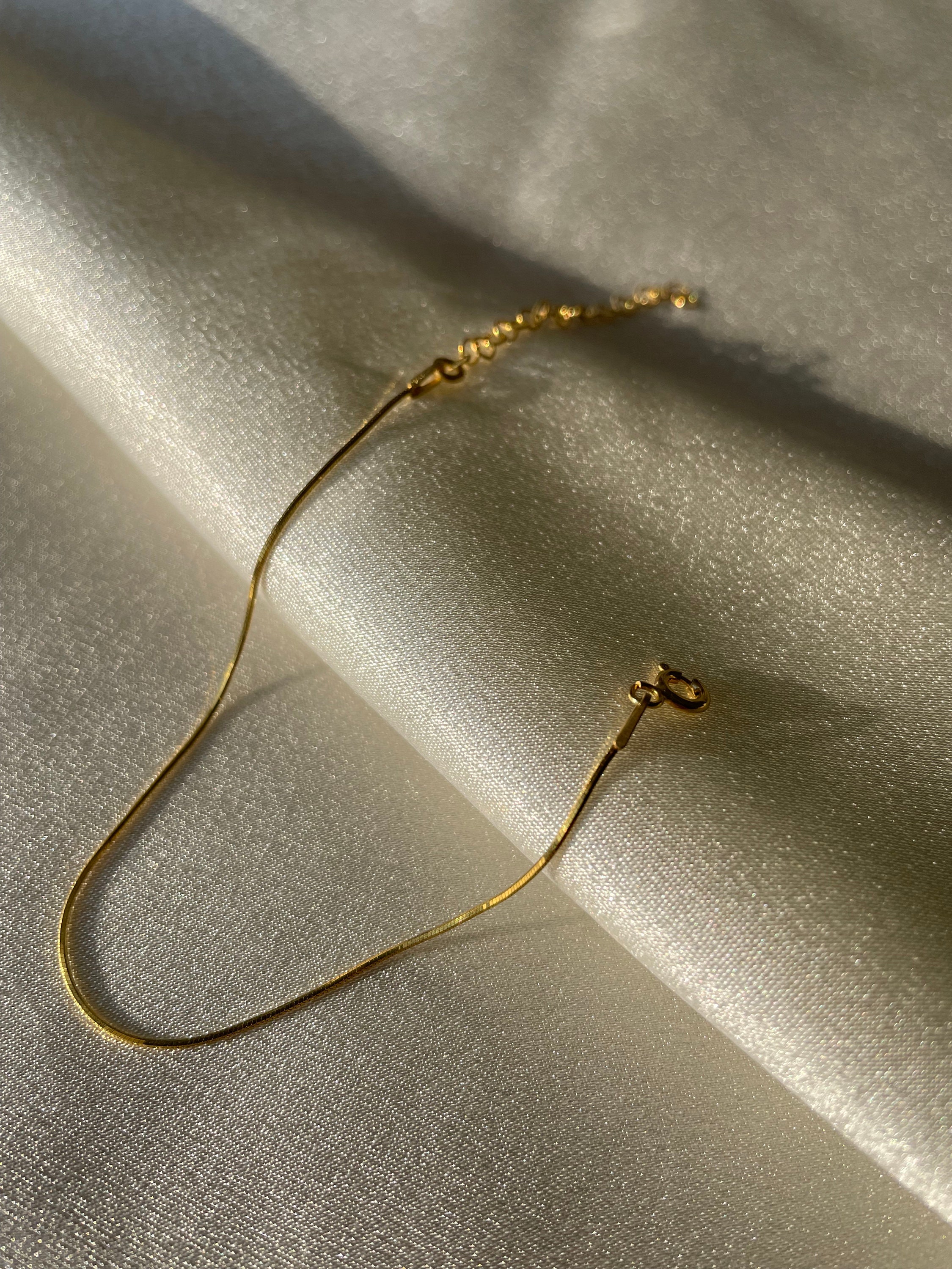 Unisex Ultra Slim Snake Chain Bracelet, Simple Thin Gold Unisex Ultra Slim Snake Chain Bracelet, Simple Thin Gold