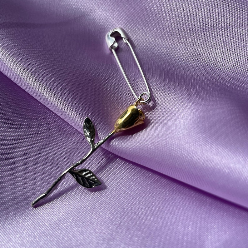 Rose Flower Safety Pin Earrings, Two Tone Paper Clip Threader Earrings