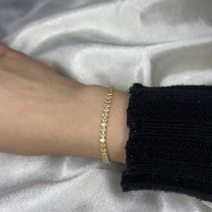 Diamond Tennis Bracelet, Dainty Bezel Tennis Bracelet, Handmade Minimalist Jewelry, Elegant Everyday Wear, Maid of Honor Gift, Gift for Her