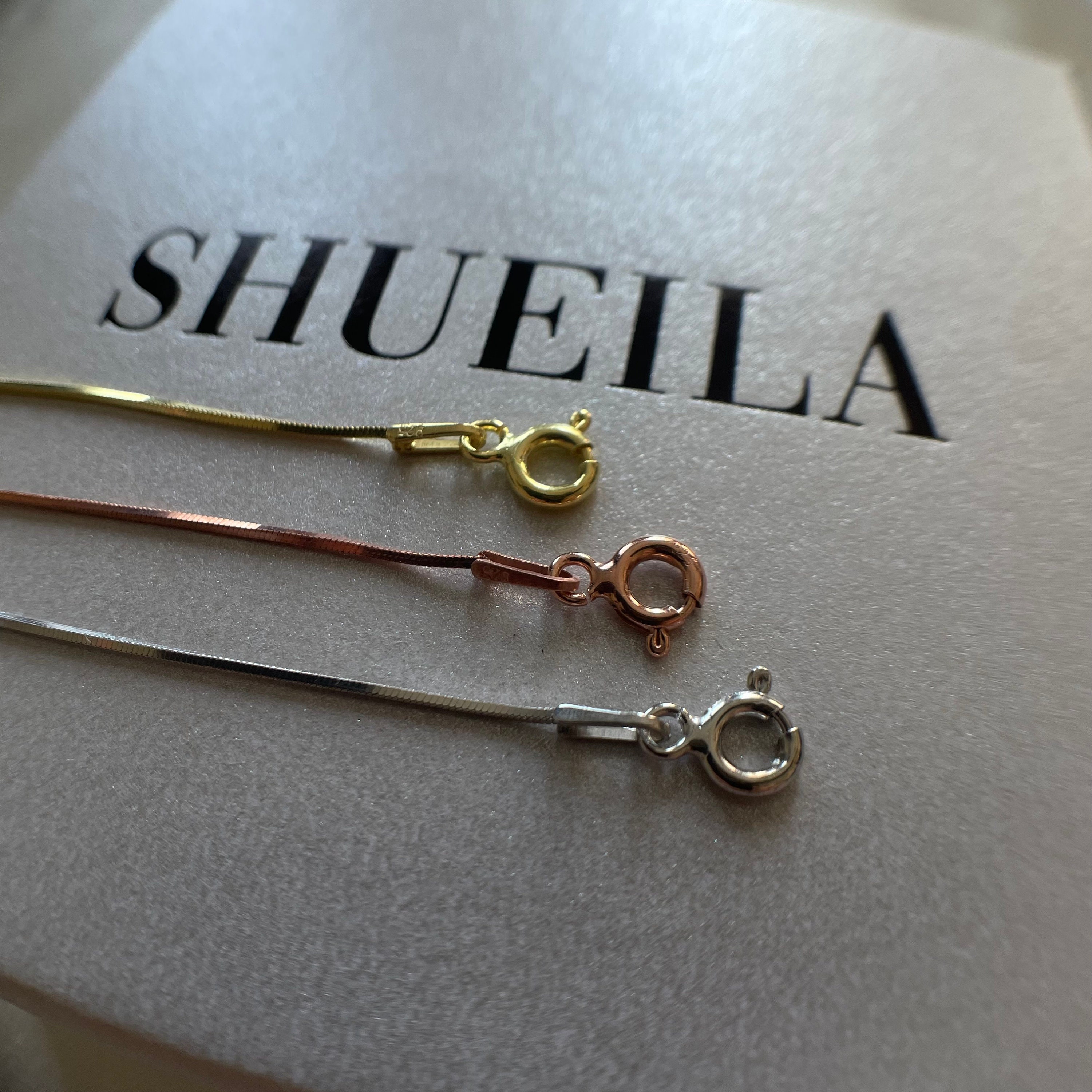 Unisex Ultra Slim Snake Chain Bracelet, Simple Thin Gold Unisex Ultra Slim Snake Chain Bracelet, Simple Thin Gold