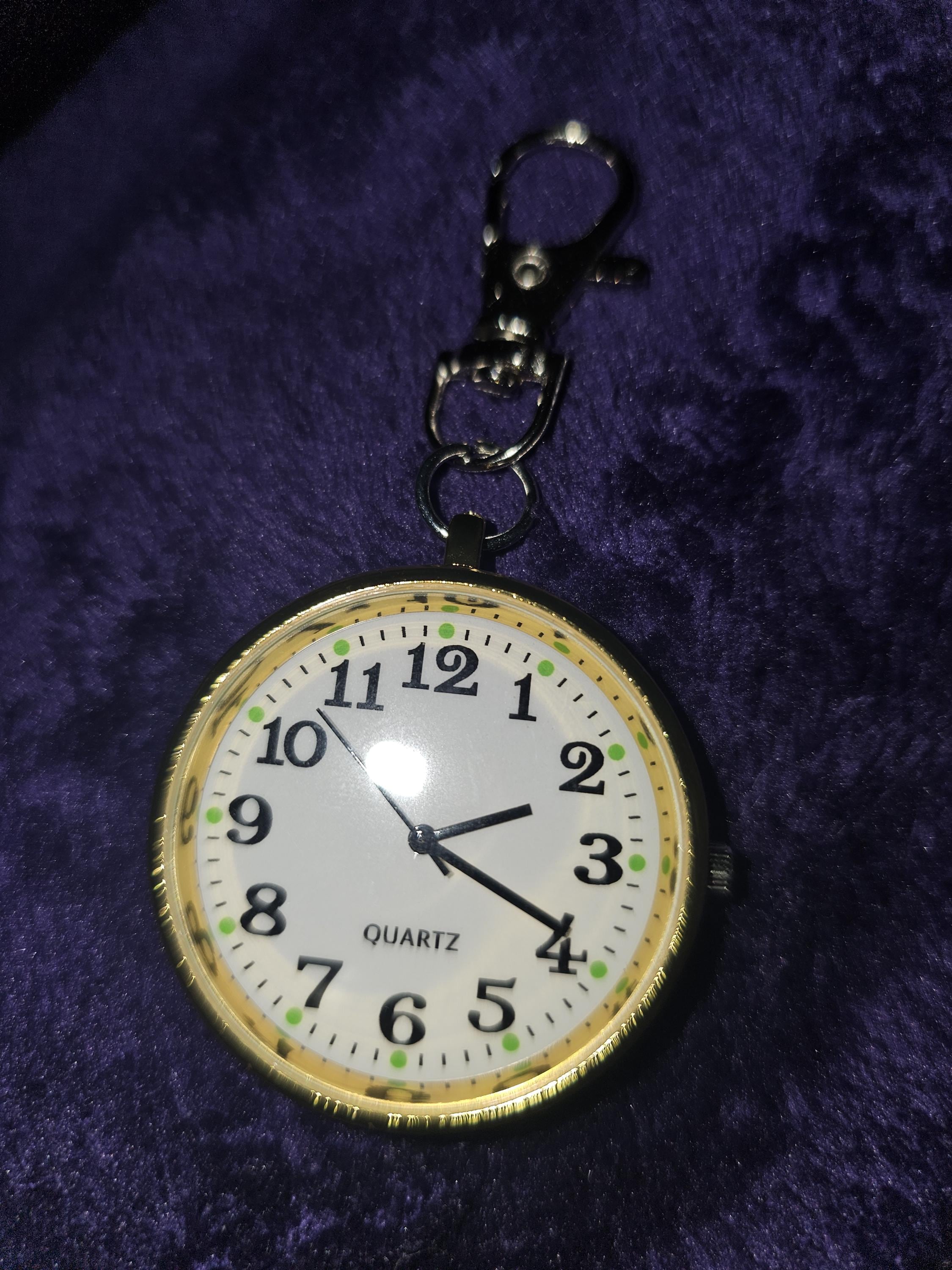 Orologio da infermiera con cardiofrequenzimetro nero