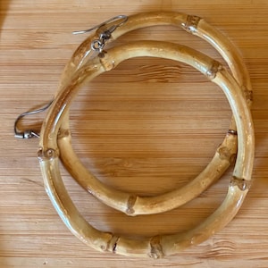 Retro 50s style large round hoops natural bamboo drop earrings great for tiki rockabilly or Hawaiian outfit