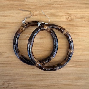 Retro 50s style small dark round hoops natural bamboo drop earrings great for tiki rockabilly or Hawaiian outfit