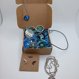 Zodiac jewelry mystery box