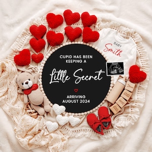 Anuncio de embarazo digital para el día de San Valentín, plantilla de anuncio de bebé, revelación del género del bebé para redes sociales, el pequeño secreto de Cupido