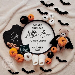 Annuncio di gravidanza di Halloween digitale, rivelazione del bambino, social media Instagram e Facebook, genere neutro, autunno, orsacchiotto, pipistrelli