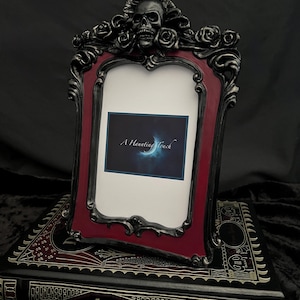 Gothic Picture Frame, Baroque Frame, Skull Picture Frame, Victorian Picture Frame, 4x6 Frame, Goth Decor, Hand painted items, Goth, Burgundy