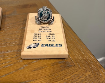 Philadelphia Eagles Replica Super Bowl Ring With Pop Out Wings - Custom Maple Display