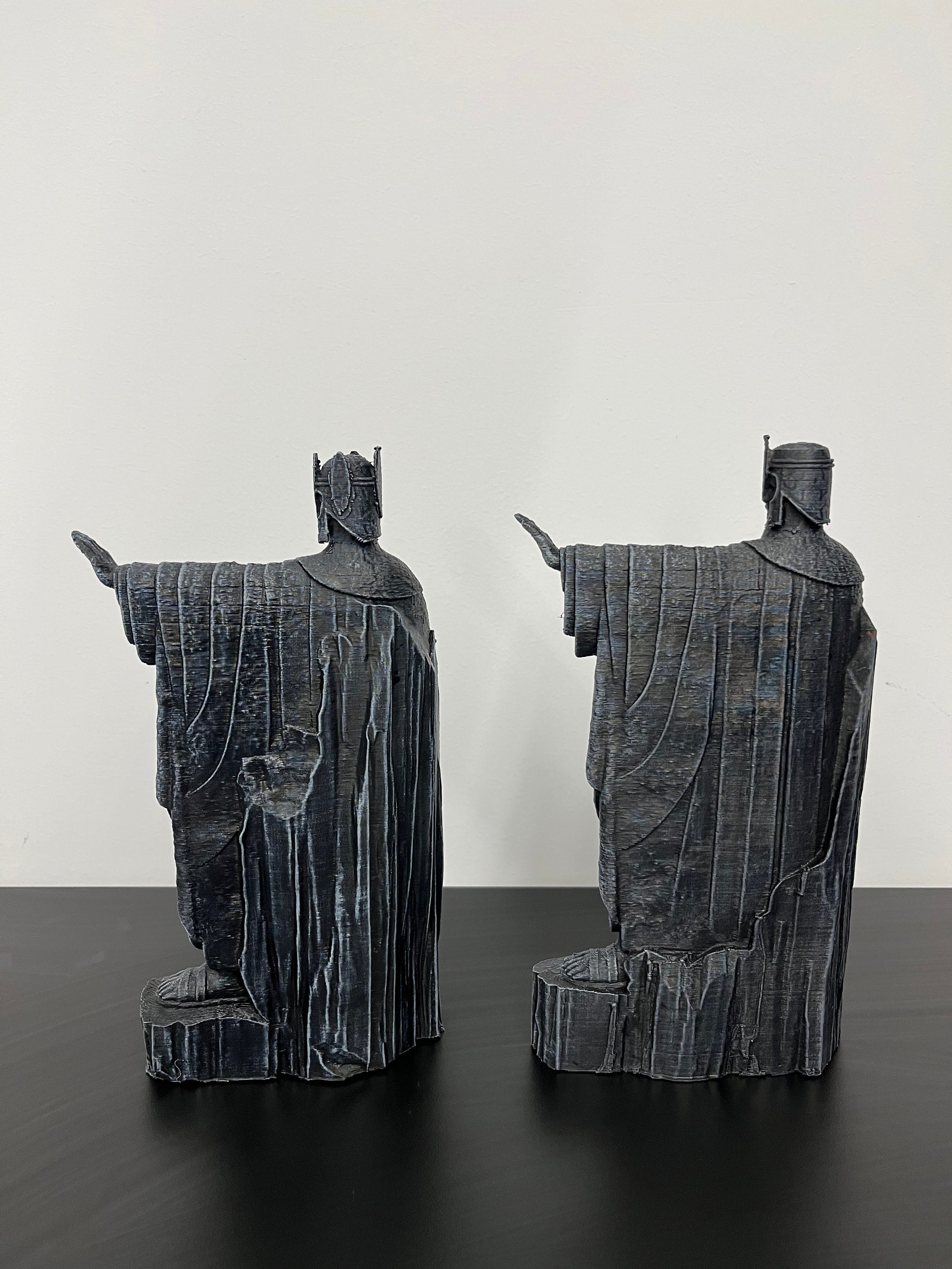 Argonath Bookend LOTR Lord of the Rings, 3D Print Figure 7 Inches / 20
