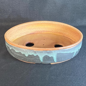 Bonsai pot / Oval / copper green. Red earth. Bonsai pot / Oval / copper green. Red earth.