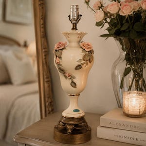 Rare 1960s Underwriting Laboratories Lamp with 3 Dimentional Roses image 1