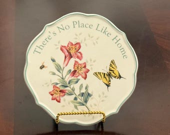 Lenox Butterfly Meadow Porcelain Collectible: Floral & Butterfly Design
