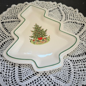 Vintage Pfaltzgraff Christmas Holiday Plate ~ Heritage Large Tree with Ornaments/Baubles Serving Dish