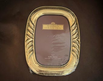 Vintage Madison Collection ~ Solid Brass Picture Frame ~ Oval Photo Frame 5x7