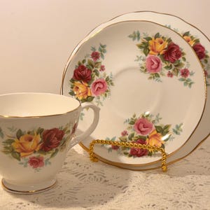Vintage Duchess Bone China Trio – 1960s English Teacup, Saucer & Tea Plate – England