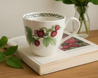Noritake Royal Orchard Cup – Vintage Bone China with Raspberry & Leaf Design