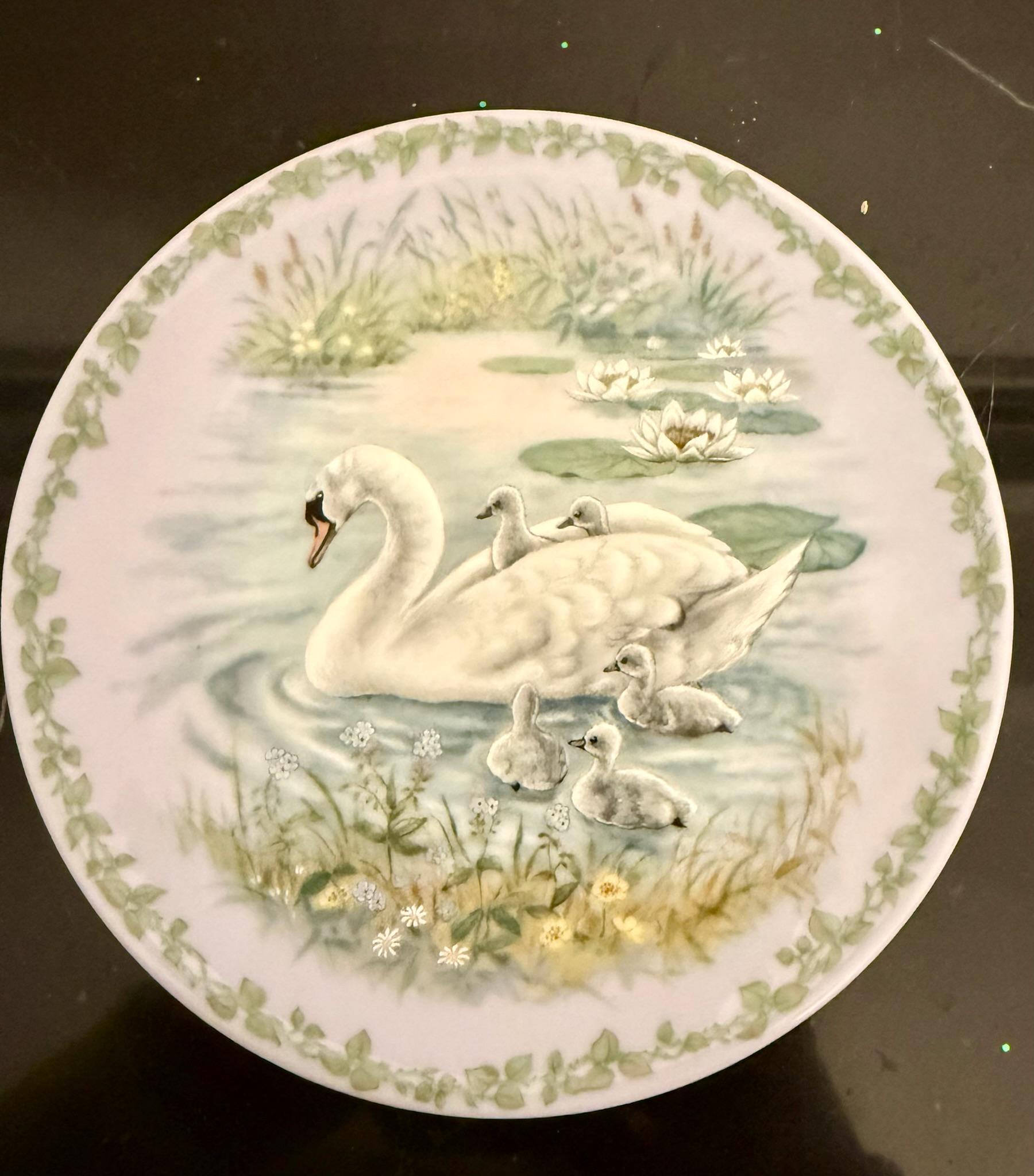   白鳥 置物 ブルーフルーテッド Royal Copenhagen 白鳥 置物 ブルーフルーテッド