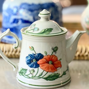 Villeroy Boch Amapola Teapot Vintage German Porcelain Poppies Tea Pot 4 Cup Floral Tea Server