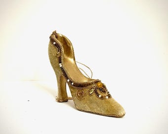 Vintage Gold High Heel Shoe Ornament