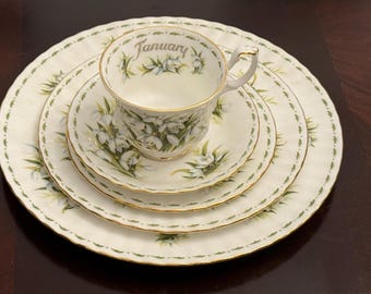 Vintage Royal Albert January Snowdrop Place Setting: Fine Bone China, England