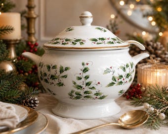 Vintage Royal Limited Soup Tureen ~ Holly Holiday ~ Made in Japan