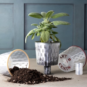 Indoor Planter Liner - Air pot - Recycled Plastic - Self-Watering Planter - fits 4” nursery pot plant - 3d Printed