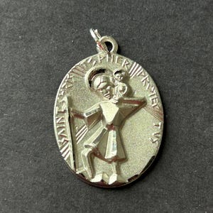 Vintage Large Silver St Christopher Religious Pendant, Patron Saint For Travelers, St Christopher Pendant, Beautiful Raised Relief Detailing