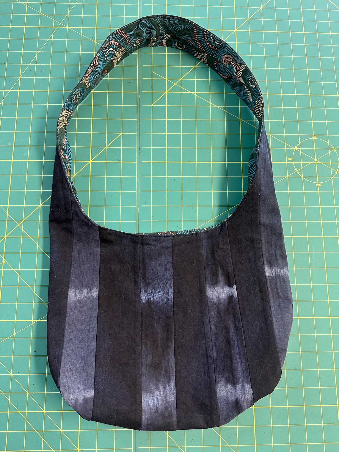 Reversible Hobo Bag Sewing Pattern - PDF Digital Download | Easy to Sew ...