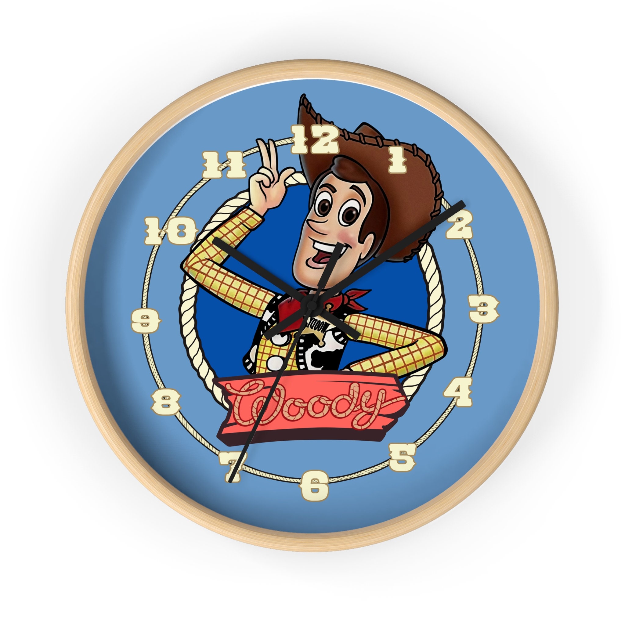 ウッディのラウンドアップ木製壁掛け時計:トイ・ストーリー ウッディのラウンドアップ木製壁掛け時計:トイ・ストーリー