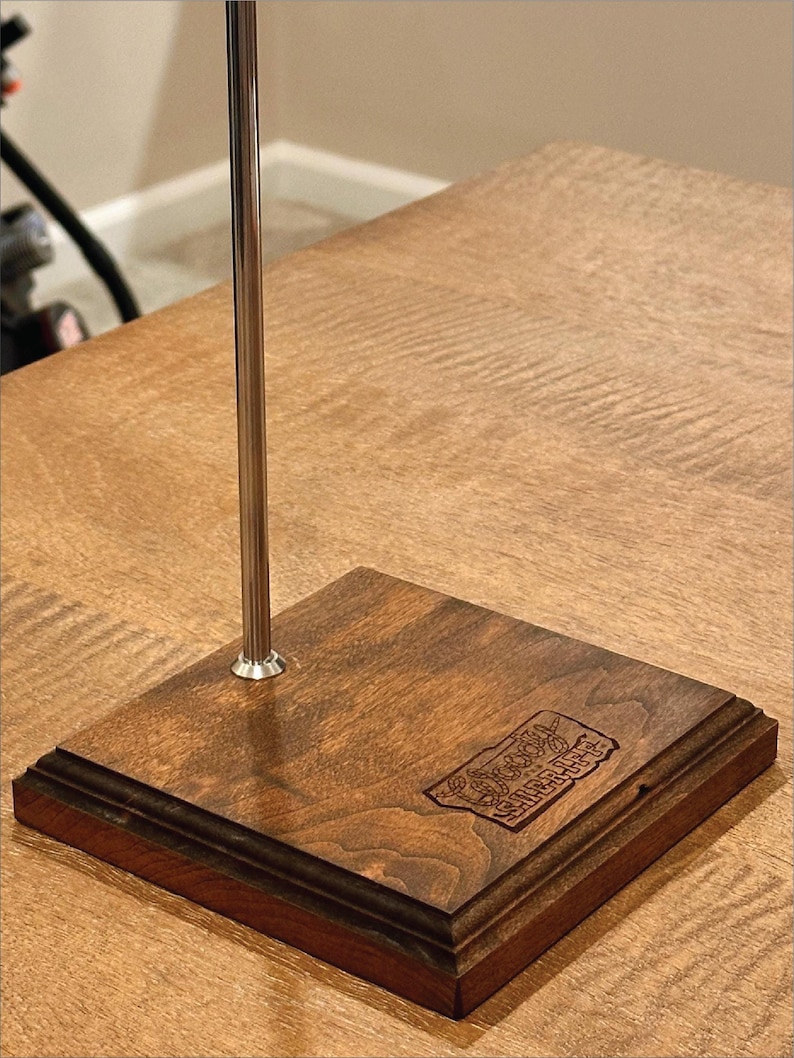 Base de madera maciza para el Sheriff Woody / Soporte para figura de vaquero de juguete de tamaño real / Base de exhibición para coleccionistas imagen 9