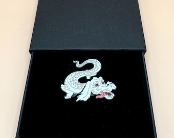 Emaille pin Falcor – op het oneindige verhaal geïnspireerde Luckdragon-pin, fantasiefilmcadeau
