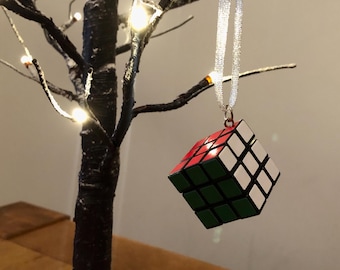 Hangende decoratie puzzelkubus