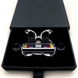Back To The Future Pin - Outatime Limited Edition Metall-Brosche
