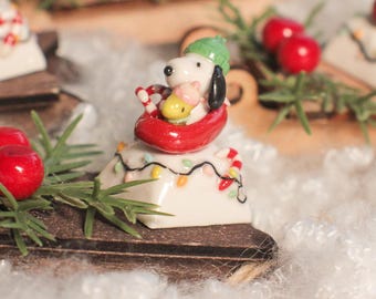 Snoopy & Woodstock Sledding