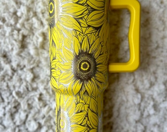Laser Engraved 40oz Simple Modern Trek Sunshine Sunflowers