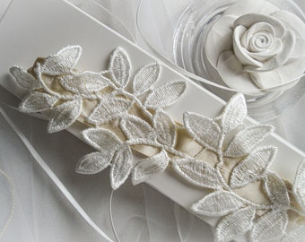 Wedding Garter 'Bronte', Bridal Garter, Lace Garter, Boho Garter, Bridal Lingerie, Bridal Accessories, Garter, Handmade Garter