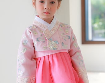 FREE SHIPPING | Korean Hanbok Dress 1 Year Birthday / 2 Piece Set / Dol, 100 Day, First Birthday / Korean Traditional Costume | JoliTree