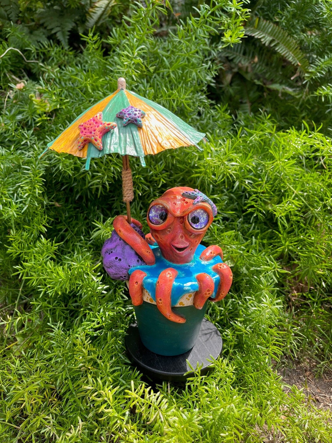 Large Clay Octopus Figure With Umbrella Octopus Sculpture Etsy
