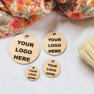 etichette in legno personalizzate logo personalizzato inciso con taglio laser, tag cuciti in legno per uncinetto e lavoro a maglia, etichetta altalena fatta a mano incisa Circle