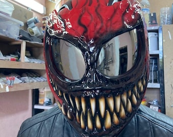 Custom Carnage Venom Motorcycle Helmet: DOT & ECE Certified, Airbrushed 3D Fiberglass
